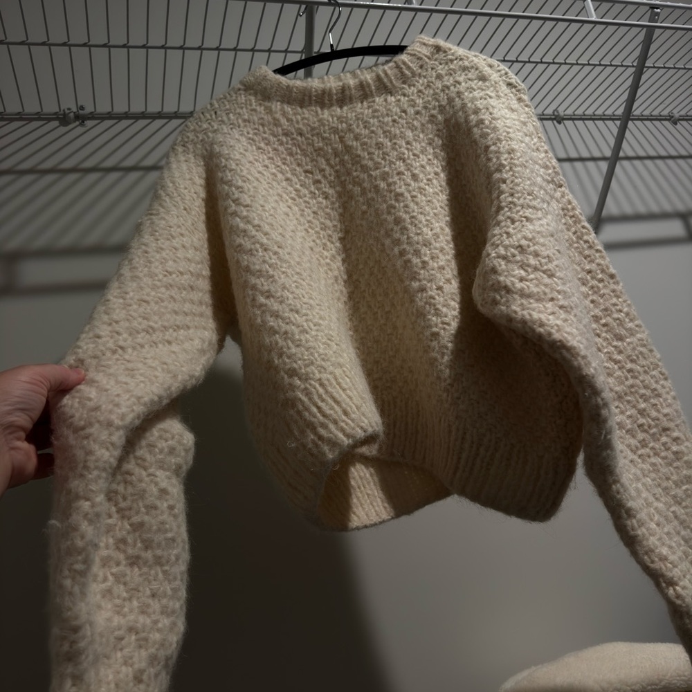 OZMA Cream Textured Knit Crewneck Sweater